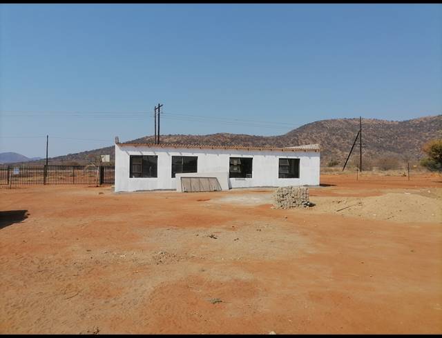 20,000M² FACTORY FOR SALE IN LEBOWAKGOMO